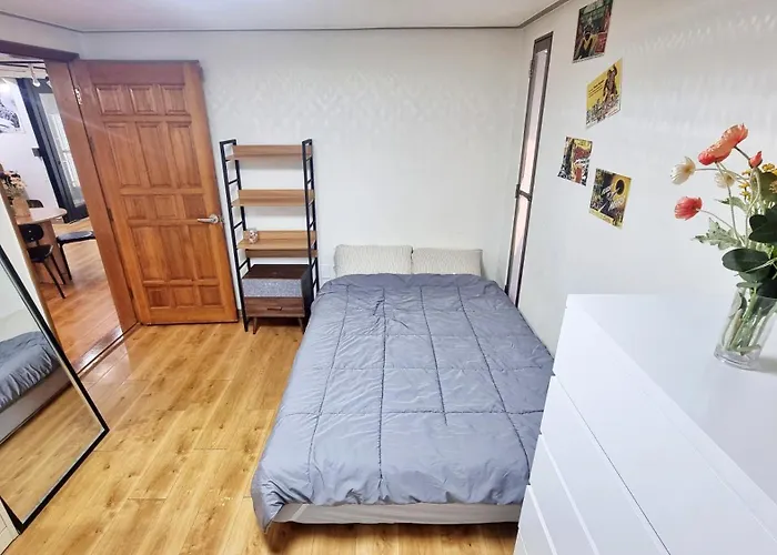 Apartment 홍대에서 핫한 거리